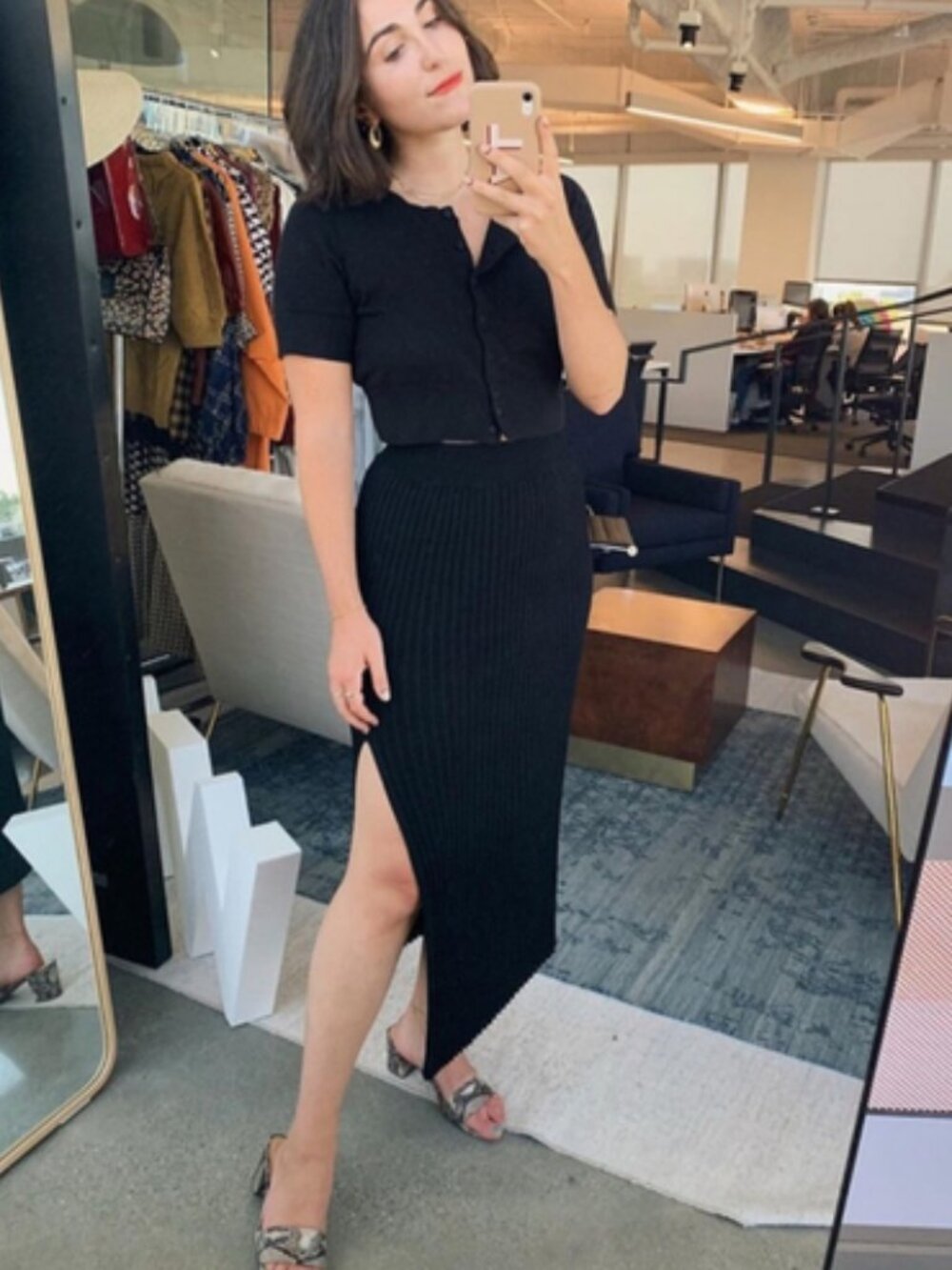Wilfred Zeta Slit Ribbed Black Midi Skirt